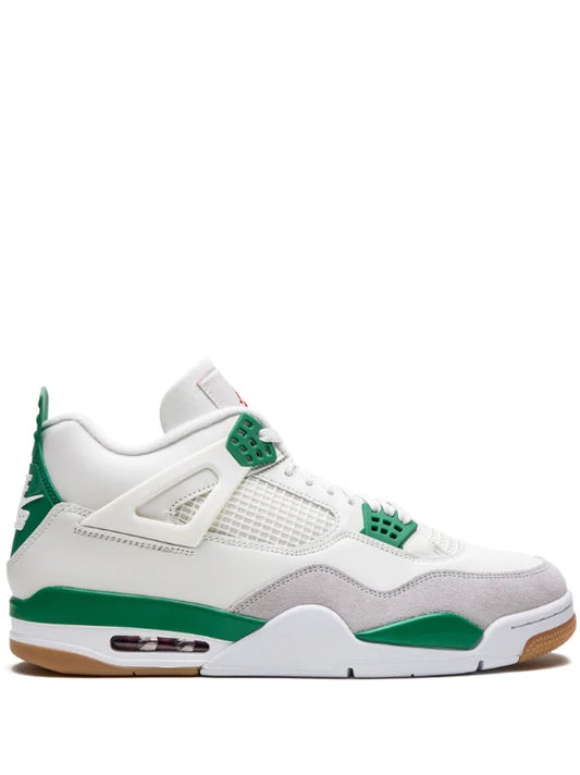 Air Jordan 4 “Pine Green”